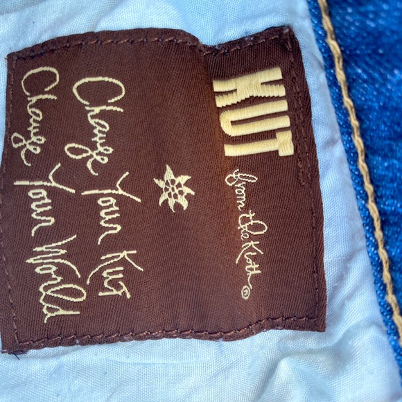 Kut From The Cloth Boyfriend Shorts - Picture 4 of 6